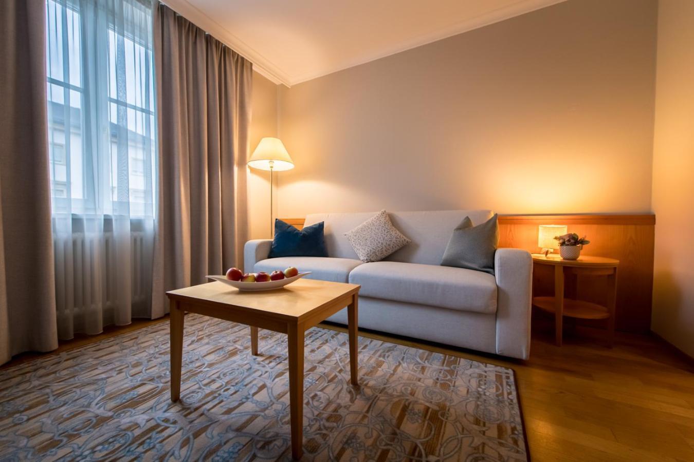 Hotel Post Alpine Cityflair ブルーニコ エクステリア 写真